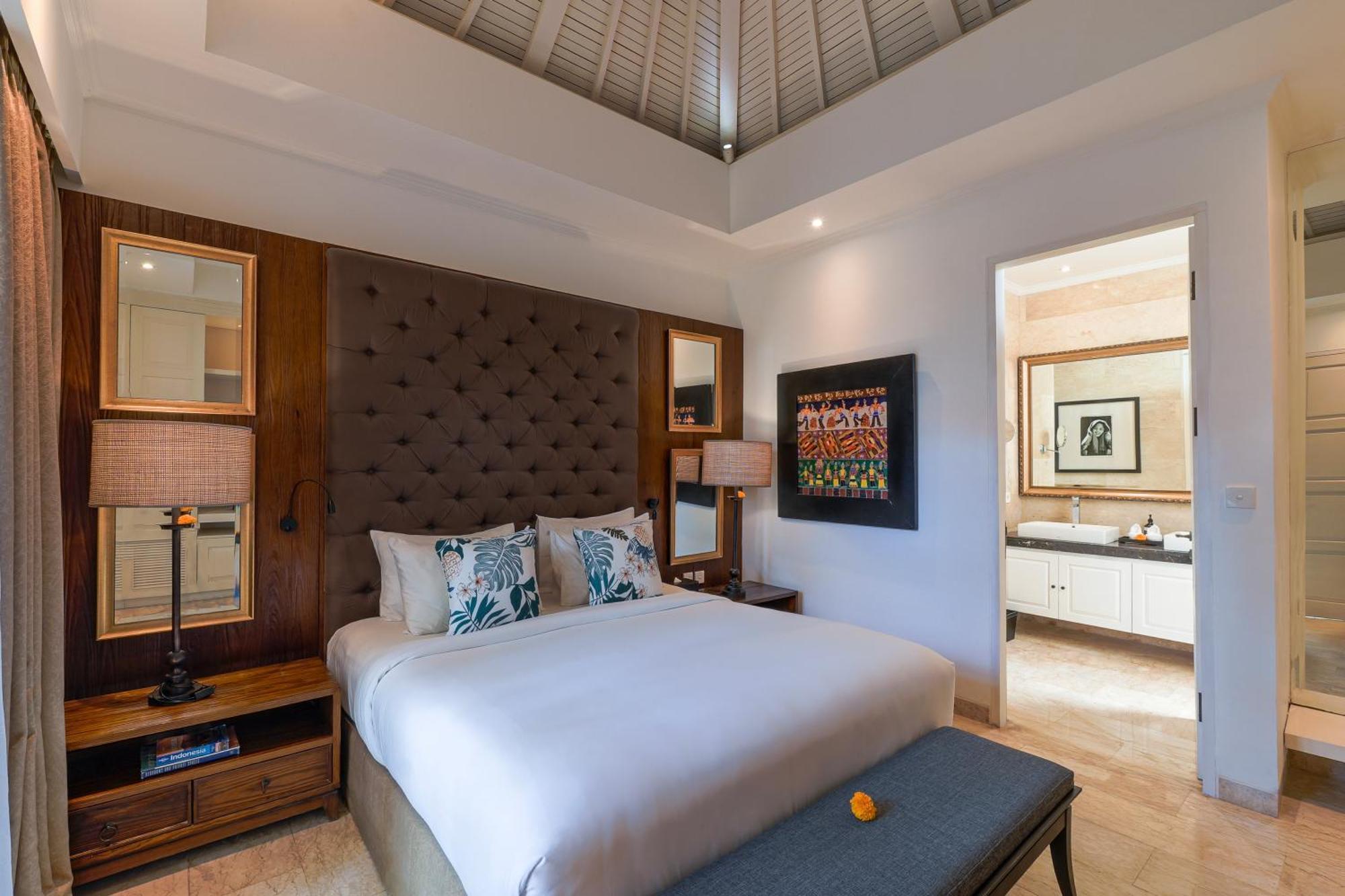 Mosan House: Art-Filled Gem Near Beach & Seminyak Square Exterior photo